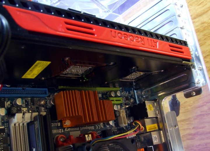 171 171 พาชมบรรยากาศงานเปิดตัว AMD VISION