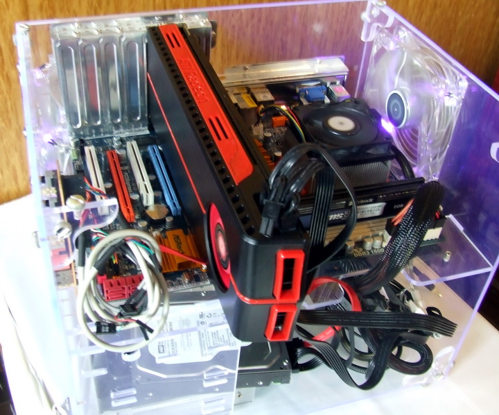 181 181 พาชมบรรยากาศงานเปิดตัว AMD VISION