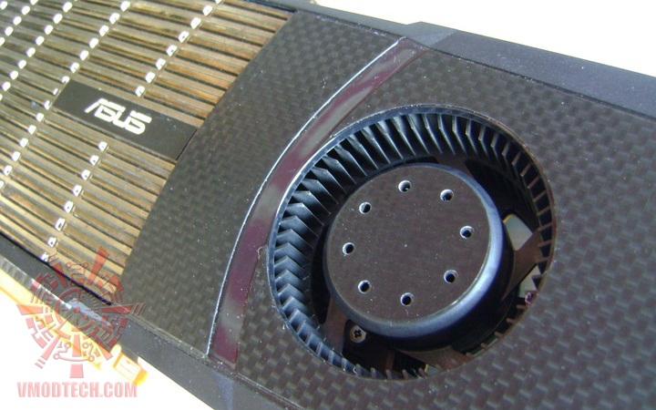 dsc04785 ASUS ENGTX480 1.5GB DDR5