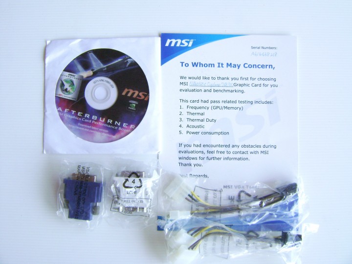 dsc04801 720x540 msi N460GTX Cyclone 768D5 OC EDITION