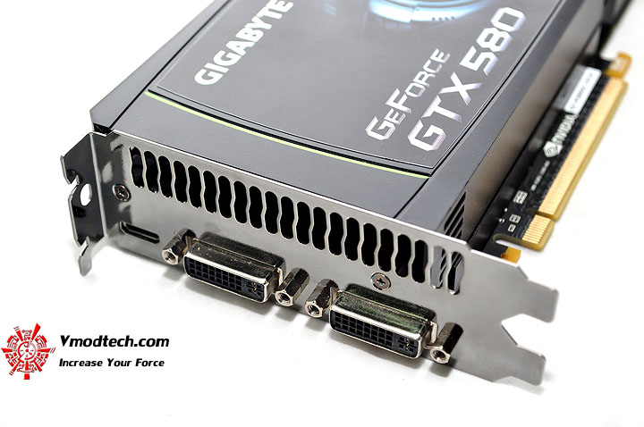 dsc 0033 GIGABYTE NVIDIA GeForce GTX 580 1536MB GDDR5 Review