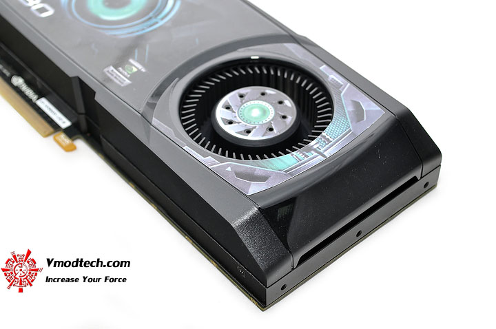 dsc 0043 GIGABYTE NVIDIA GeForce GTX 580 1536MB GDDR5 Review