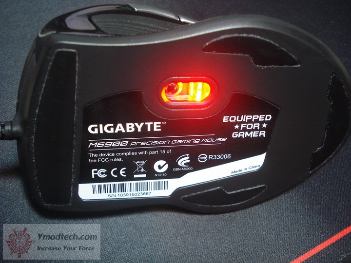dsc09547 resize Gigabyte M6900 Optical Gaming Mouse