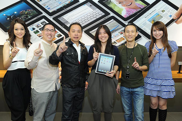 23caption 23caption เปิดตัว iPad ใหม่ล่าสุด iOS 4.2 พร้อมนำคนไทยก้าวสู่วิถีใหม่ของการใช้ชีวิต