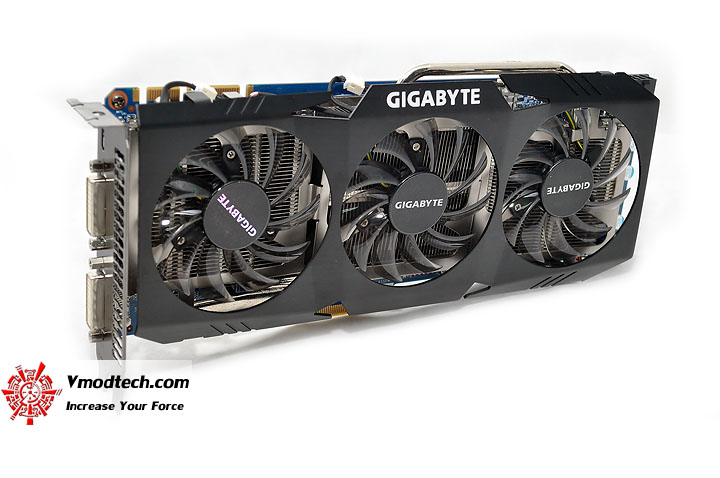dsc 0012 Gigabyte GTX480 Super Overclock Edition