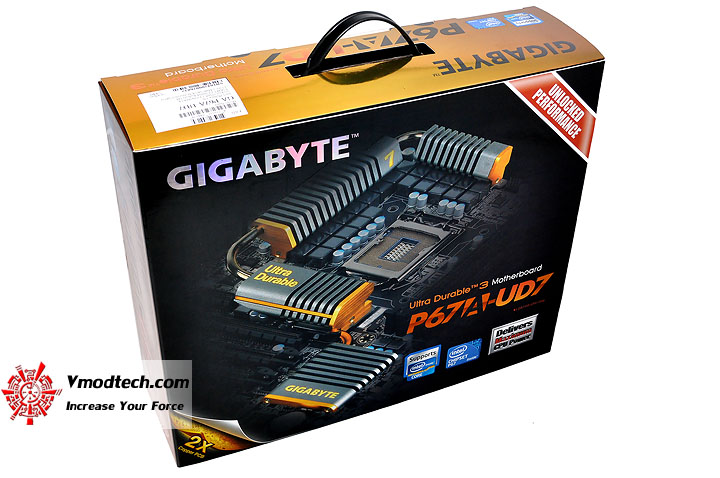 dsc 0120 GIGABYTE P67A UD7 Motherboard Review