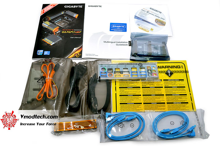 dsc 0122 GIGABYTE P67A UD7 Motherboard Review