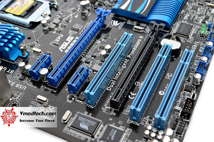 dsc 0429 ASUS P8P67 Motherboard Review