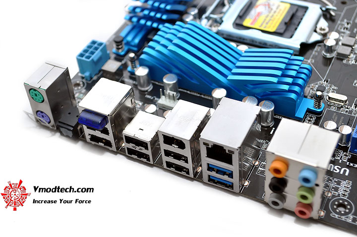 dsc 0438 ASUS P8P67 Motherboard Review