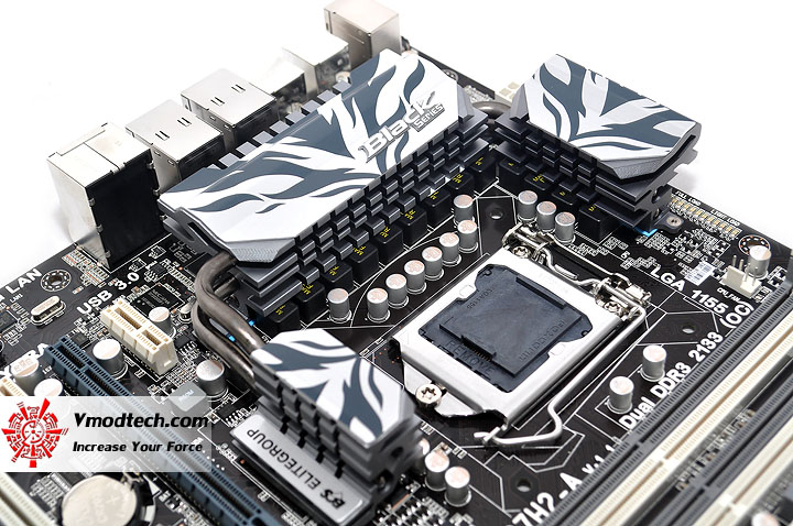 dsc 0007 ECS P67H2 A Black Extreme Motherboard Review
