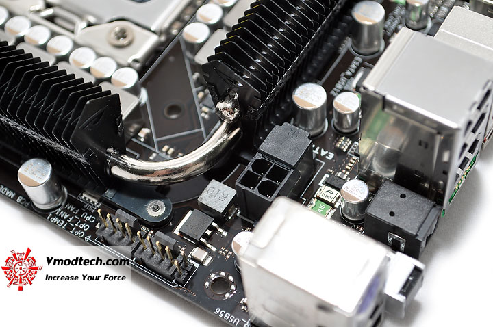 dsc 0011 ASUS RAMPAGE III FORMULA Motherboard Review