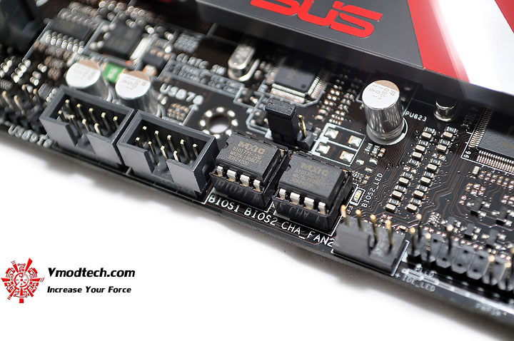 dsc 0020 ASUS RAMPAGE III FORMULA Motherboard Review