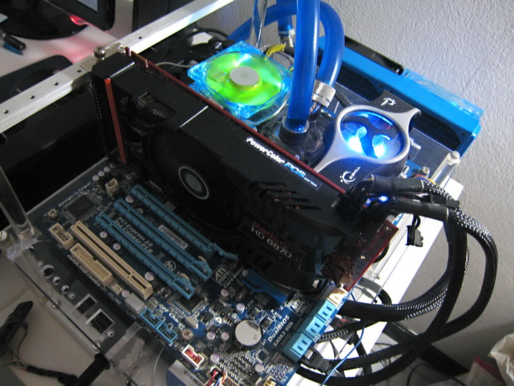 img 0578 PowerColor Radeon HD6870 PCS+ 1GB DDR5 Review