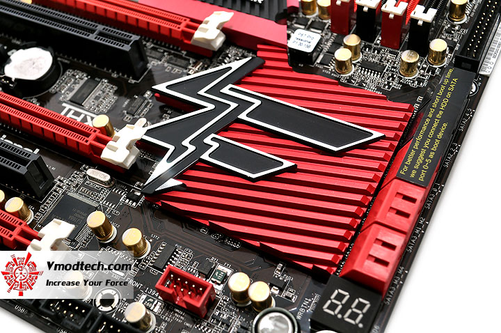 dsc 0014 ASRock Fatal1ty P67 Professional Motherboard Review
