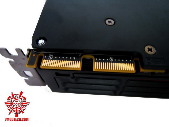 img 0025 ASUS Radeon HD6970 2GB DDR5 Review