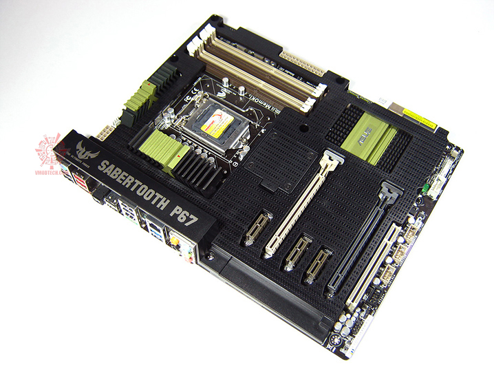 sabertooth 09 Asus SABERTOOTH P67 : Review