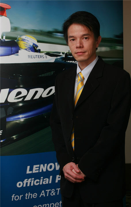 k-jeerawut1resized k jeerawut1resized บรรดาผู้บริหารในองค์กรจัดอันดับความสำคัญของการเลือกซื้อคอมพิวเตอร์ยก ให้ความสามารถในการทำงานที่รอบด้านและบริการหลังการขายเป็นปัจจัยหลักสำคัญ