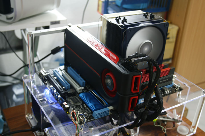 _mg_3052 mg 3052 ASUS P8P67 EVO Motherboard Review