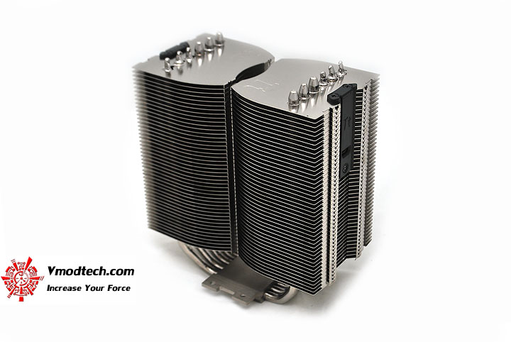 dsc 0104 Thermaltake Frio OCK : Heatpipe Roundup PartsII Review