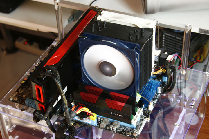  mg 3177 Thermaltake Frio OCK : Heatpipe Roundup PartsII Review