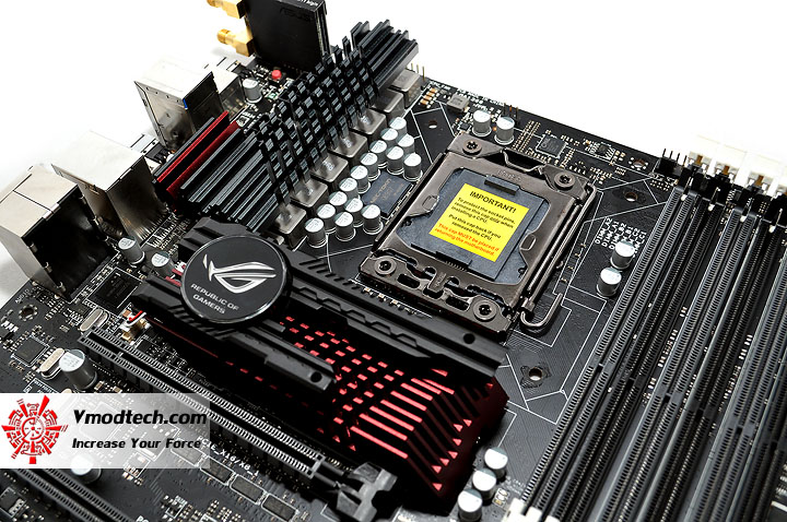 dsc 0021 Intel Core i7 990X Extreme Edition & ASUS Rampage III Black Edition Review