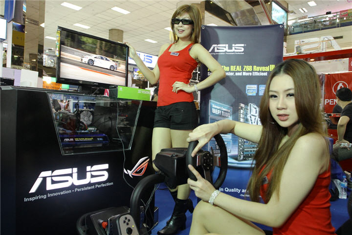 road show p8z68 ASUS The Real Z68 Reveal ท้าประลองความเร็ว ขับรถอย่างสมจริงกับ มาเธอร์บอร์ด P8Z68