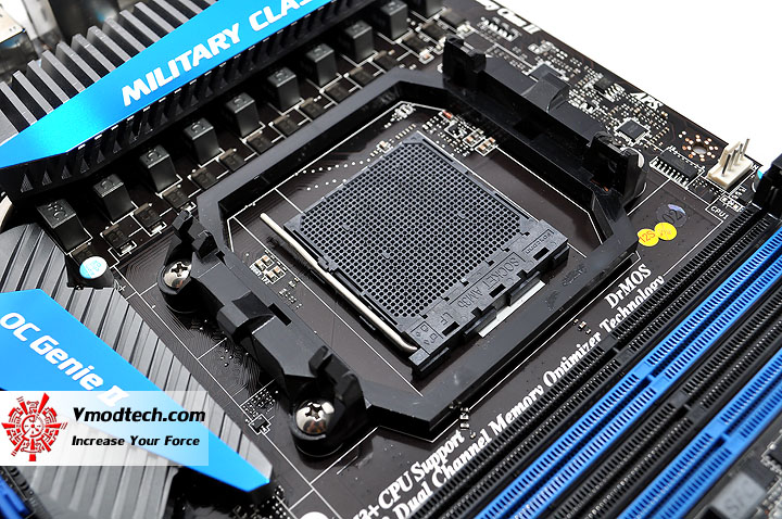 dsc 0065 msi 990FXA GD80 AMD 990FX Motherboard Overclock Results