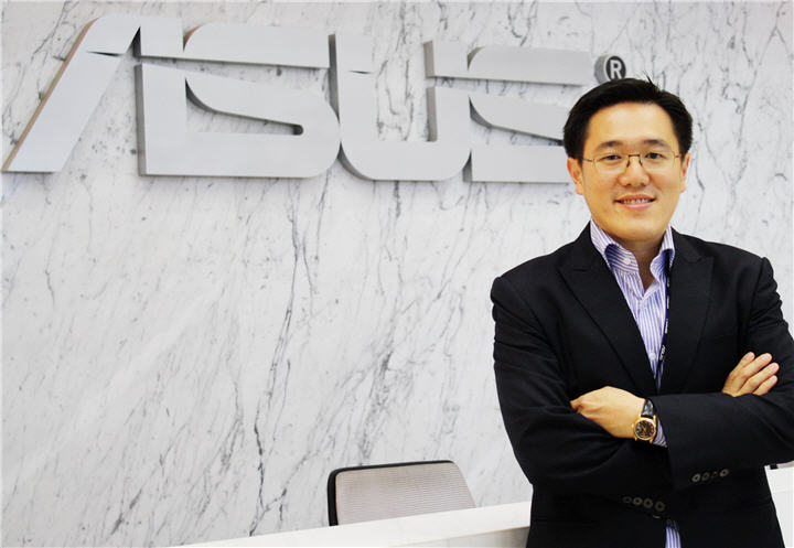 e0b884e0b8b8e0b893e0b89ee0b8a3e0b980e0b897e0b89e e0b884e0b8b8e0b893e0b89ee0b8a3e0b980e0b897e0b89e เอซุส พาเหรดโปรโมชั่นแรง...แรง พร้อมข้อเสนอสุดพิเศษ ลุย 2 งานรวด ทั้งกรุงเทพและหาดใหญ่ คอมมาร์ท เอ็กซ์เจน ไทยแลนด์ 2011 และ เซาท์เทิร์น ไอที 2011