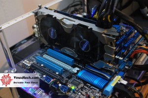 b4 b4 300x200 Nvidia GTX560 SLI Show Off