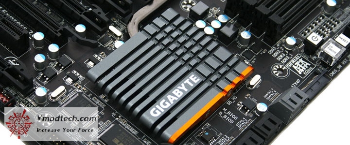  mg 4892aaa Gigabyte 990FXA UD7 Review