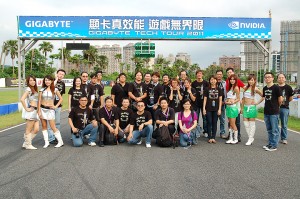 w10cmdsc_1416 w10cmdsc 1416 300x199 GIGABYTE “Real Graphics, True Gaming” Tech Tour 2011