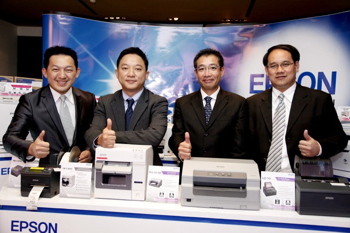 epson_103 epson 103 720x479 เอปสัน เกาะกระแสเศรษฐกิจไทยขยายตัว ส่งสินค้ากลุ่มธุรกิจรุกตลาดวงกว้าง ย้ำความมั่นใจของลูกค้าคือหัวใจสำคัญ