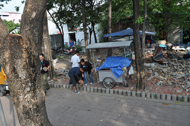 dsc_0010 dsc 0010 Vmodtech.com ออกช่วยสุนัขที่ประสบภัยน้ำท่วม