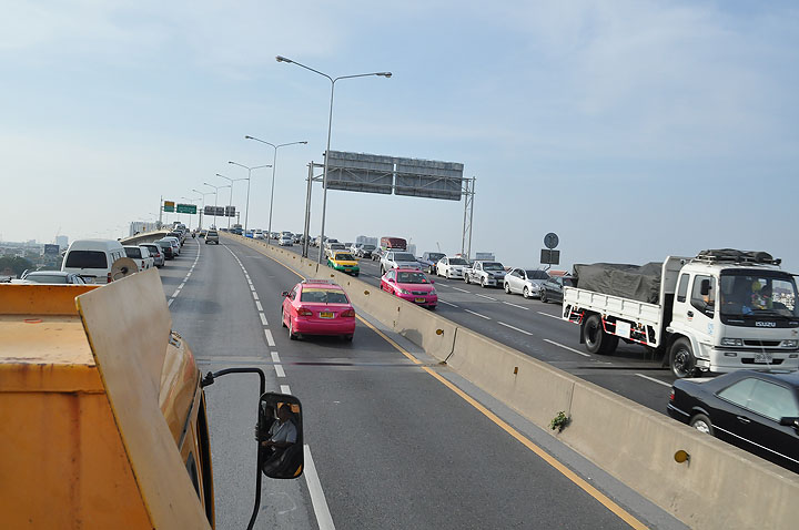 dsc 0038 Vmodtech.com ออกช่วยสุนัขที่ประสบภัยน้ำท่วม