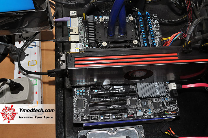 dsc 0003 GIGABYTE Z68X UD3H B3 Motherboard Review