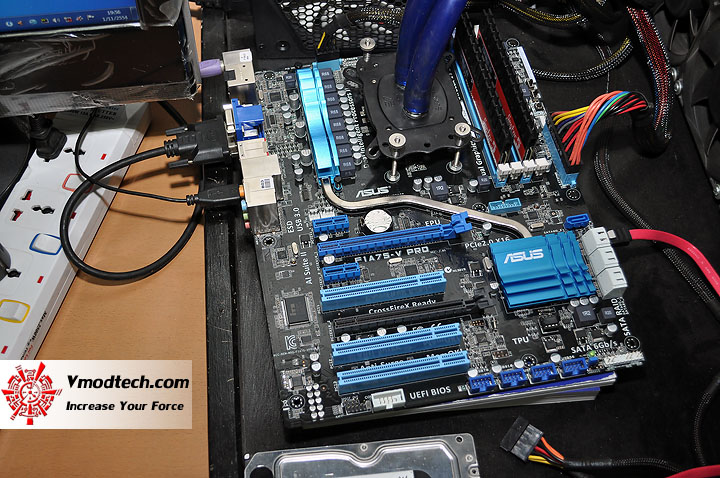 18 ASUS F1A75 V PRO Motherboard Review