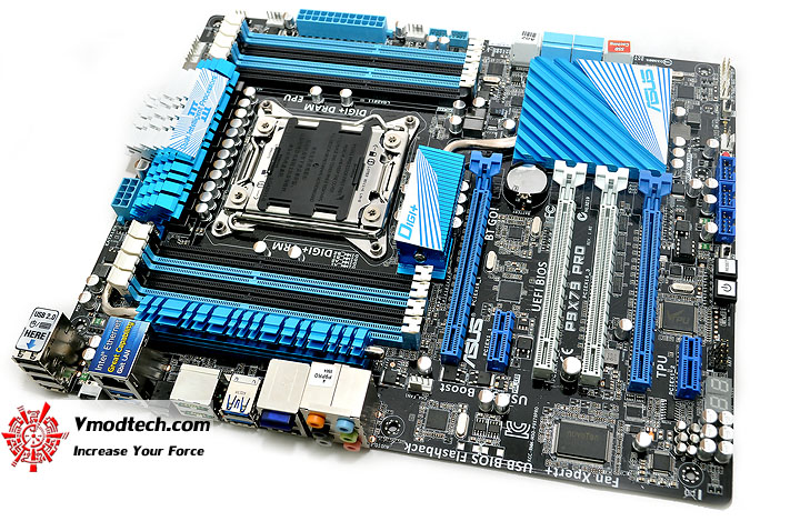 dsc 0055 ASUS P9X79 PRO Motherboard Review