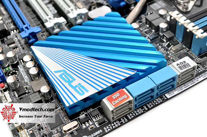 dsc 0080 ASUS P9X79 PRO Motherboard Review