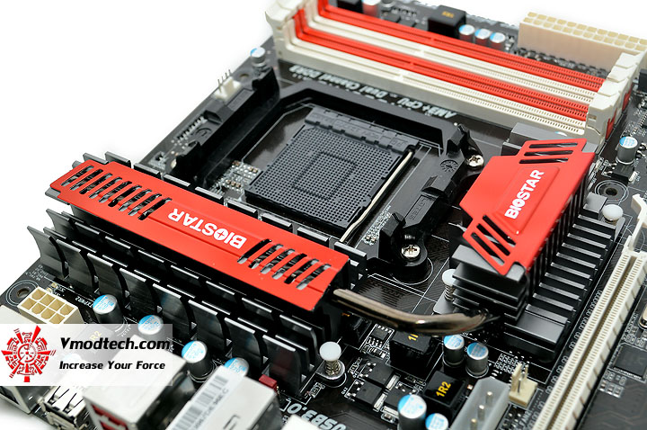 dsc 0029 BIOSTAR TA990FXE Extreme Edition Motherboard Review