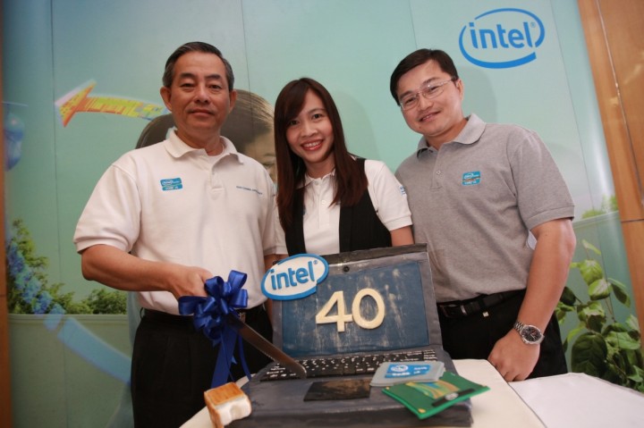 intel_1 intel 1 720x479 เทรนด์ใหม่ของอินเทลพร้อมทิศทางตลาดและเทคโนโลยีในปี 2555