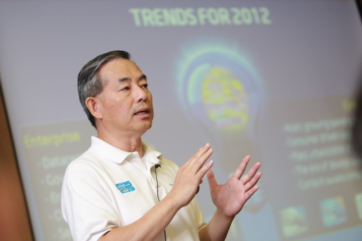 intel_6 intel 6 720x479 เทรนด์ใหม่ของอินเทลพร้อมทิศทางตลาดและเทคโนโลยีในปี 2555