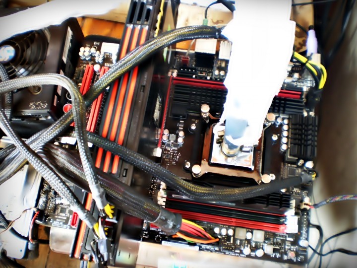 pc240059 AMD FX 8150 Overclock 5.5Ghz On Water+Ice