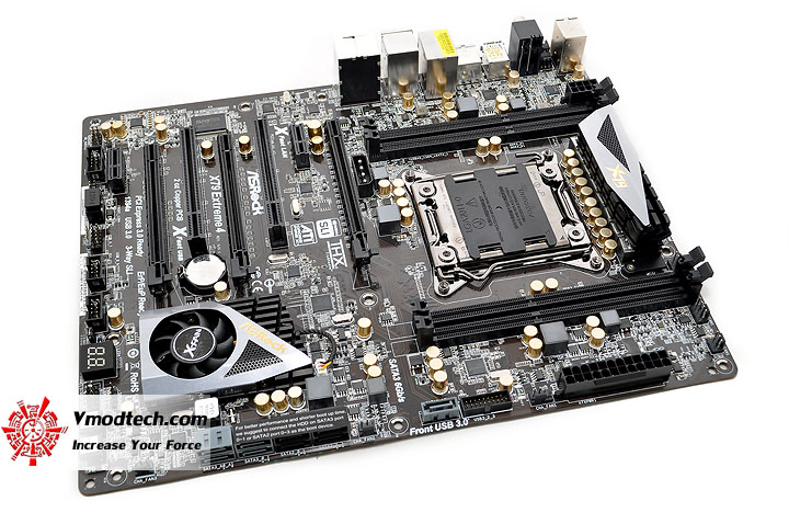 4 ASRock X79 Extreme4 Motherboard Review