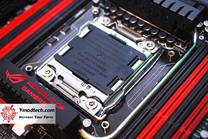111 ASUS RAMPAGE IV EXTREME LGA 2011 Motherboard