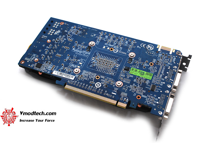 dsc 2353 GIGABYTE GeForce GTX560 OC WINDFORCE 2X