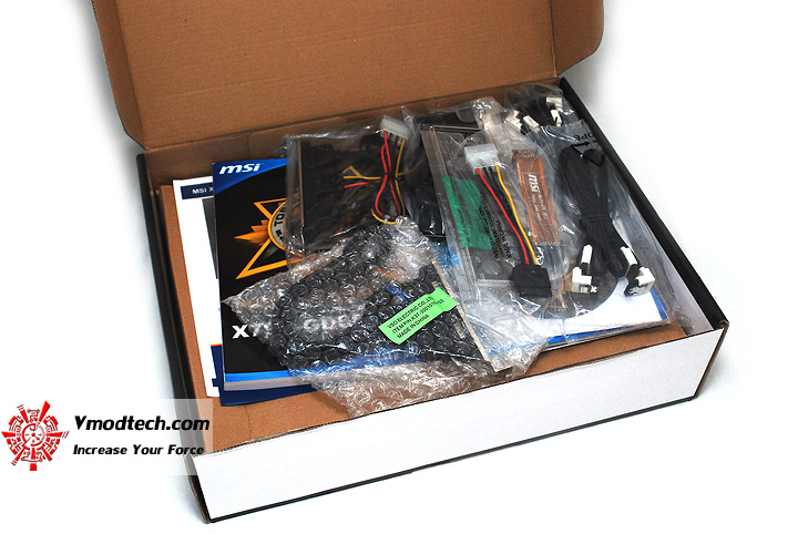 dsc 2518 MSI X79A GD65 (8D) & Thermaltake Frio Advanced Review