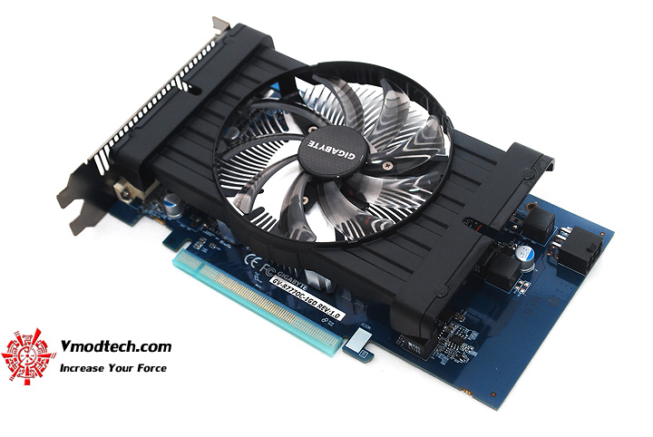 dsc 2714 GIGABYTE AMD Radeon HD7770 GHz Edition