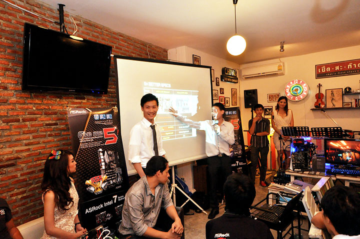 24 ASRock Thank You Party : 555 Chilly at Night