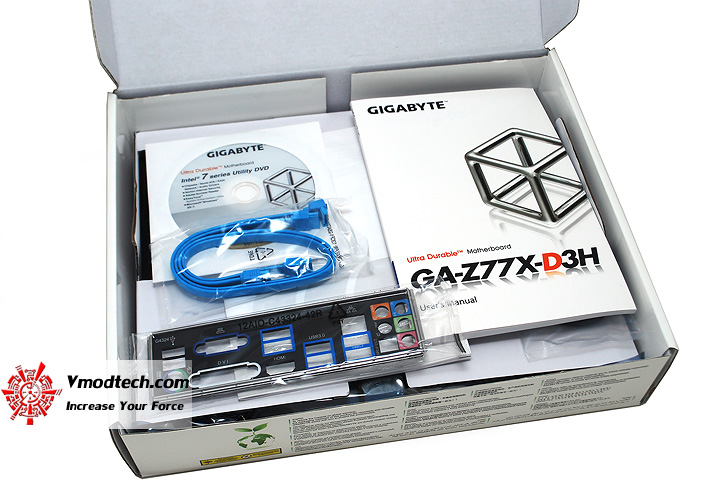 dsc_3912 dsc 3912 GIGABYTE Z77X D3H Motherboard for INTEL IVY BRIDGE Platform