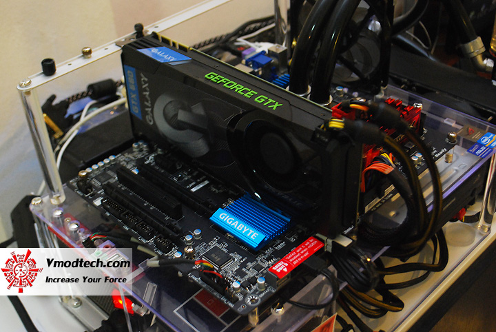 dsc_3925 dsc 3925 GIGABYTE Z77X D3H Motherboard for INTEL IVY BRIDGE Platform